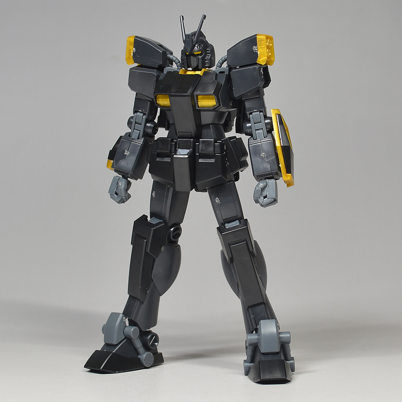 HG ライトニングブラックウォーリア 塗装完成品