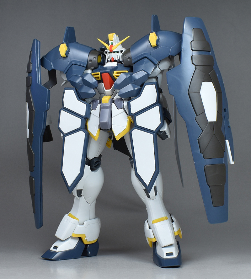 ガンプラ完成品MGガンダムサンドロックEWアーマディロ装備 塗装完成品 