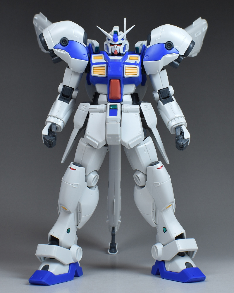 ガンダム ガンプラ 完成品 RE/100 1/100 GP04ガーベラ 全塗装 