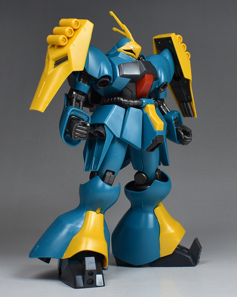 ガンプラHG(1 144)ヤクトドーガ塗装改造品