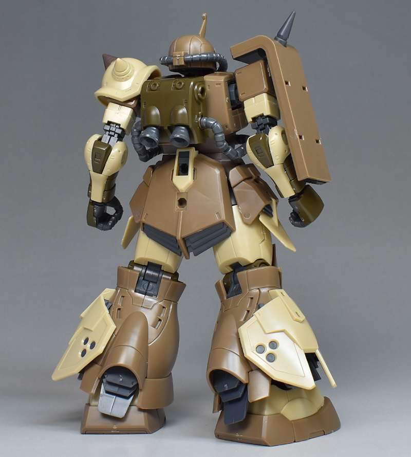 保障できる】 HG 高機動型ザク 地上用(エグバ機)／ジム(モロッコ戦線